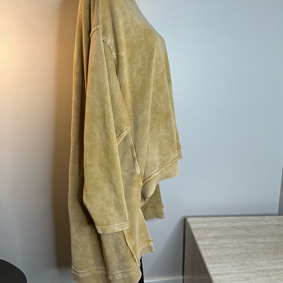 Free People Iggy Pullover, size Small, color Untold Gold, like new! - Picture 8 of 10